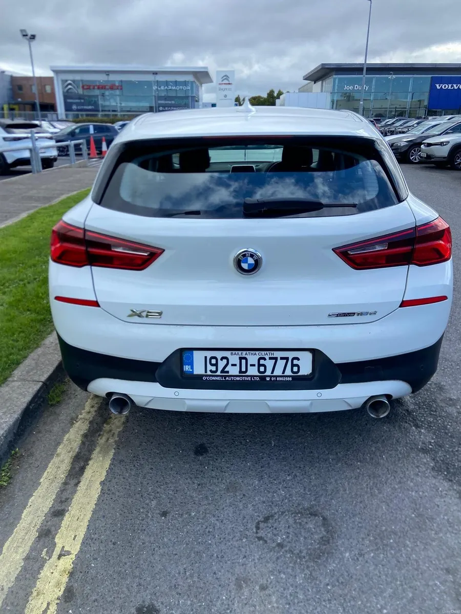 Image 3 of 10