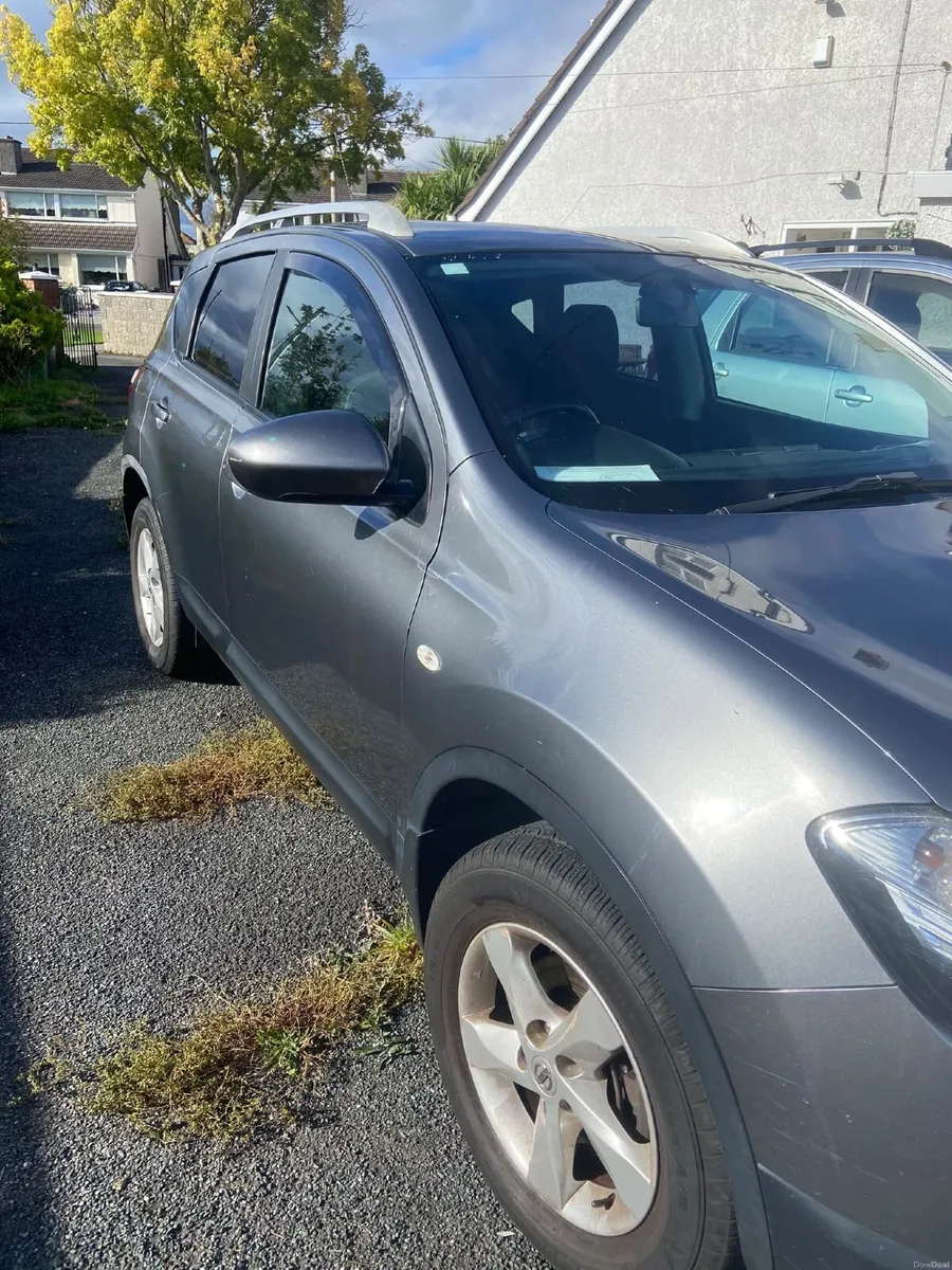 Image 1 of 6