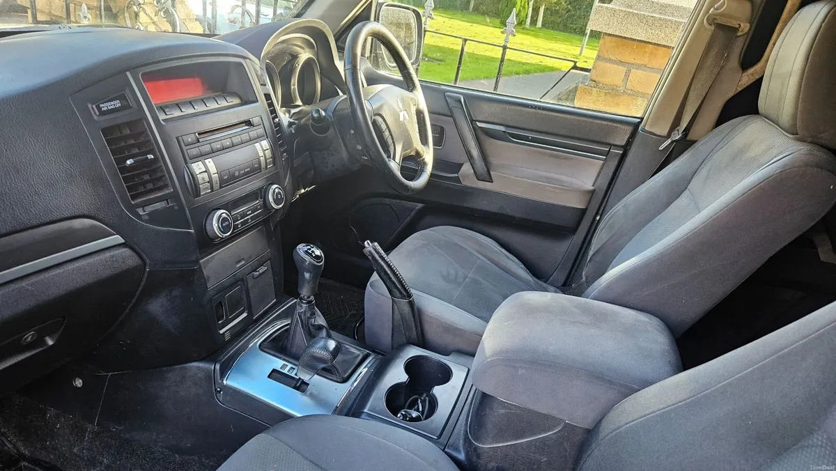 Image 4 of 8