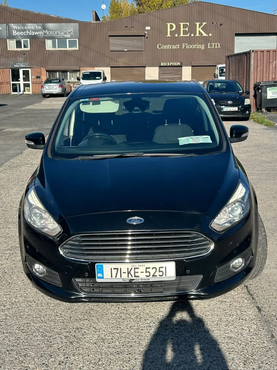 Image 3 of 12