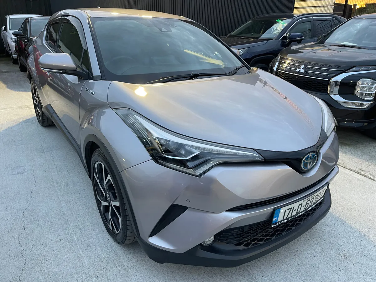 Image 2 of 12