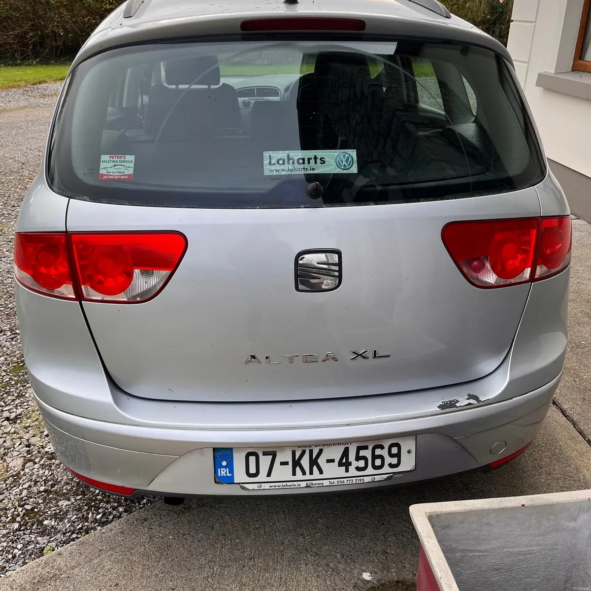 Image 2 of 10