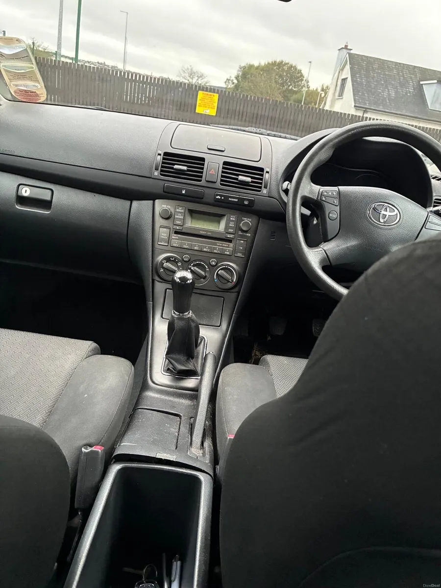 Image 2 of 6