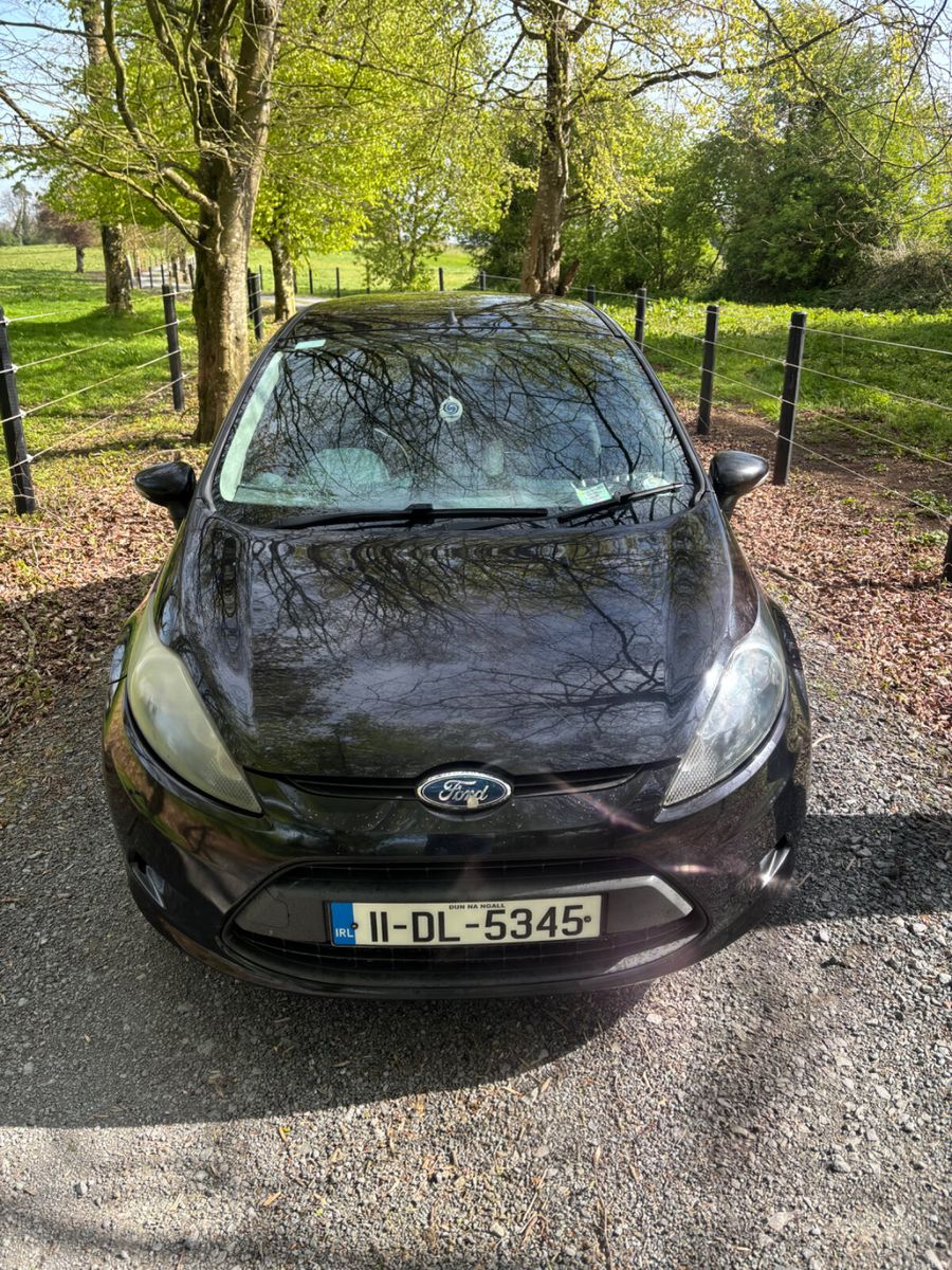 2011 Ford Fiesta Zetec-S, 1 of 17