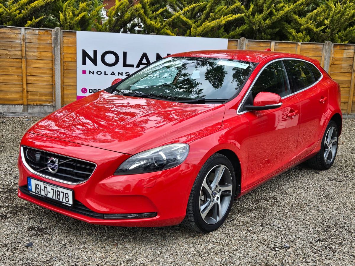 2016 Volvo V40 SE, 1 of 46