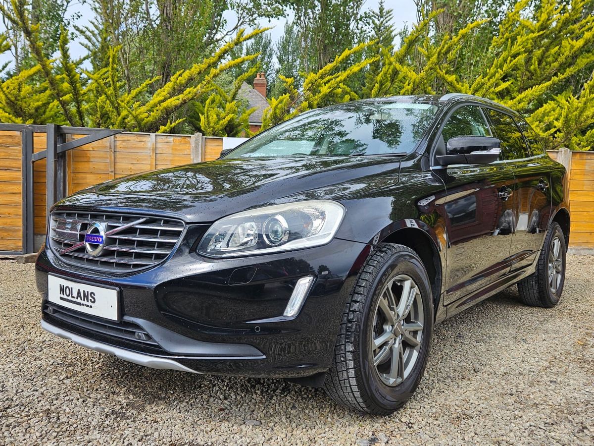 2016 Volvo XC60 SE Lux, 1 of 41