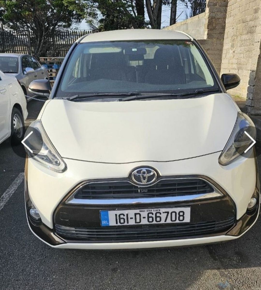 2016 Toyota Sienta
