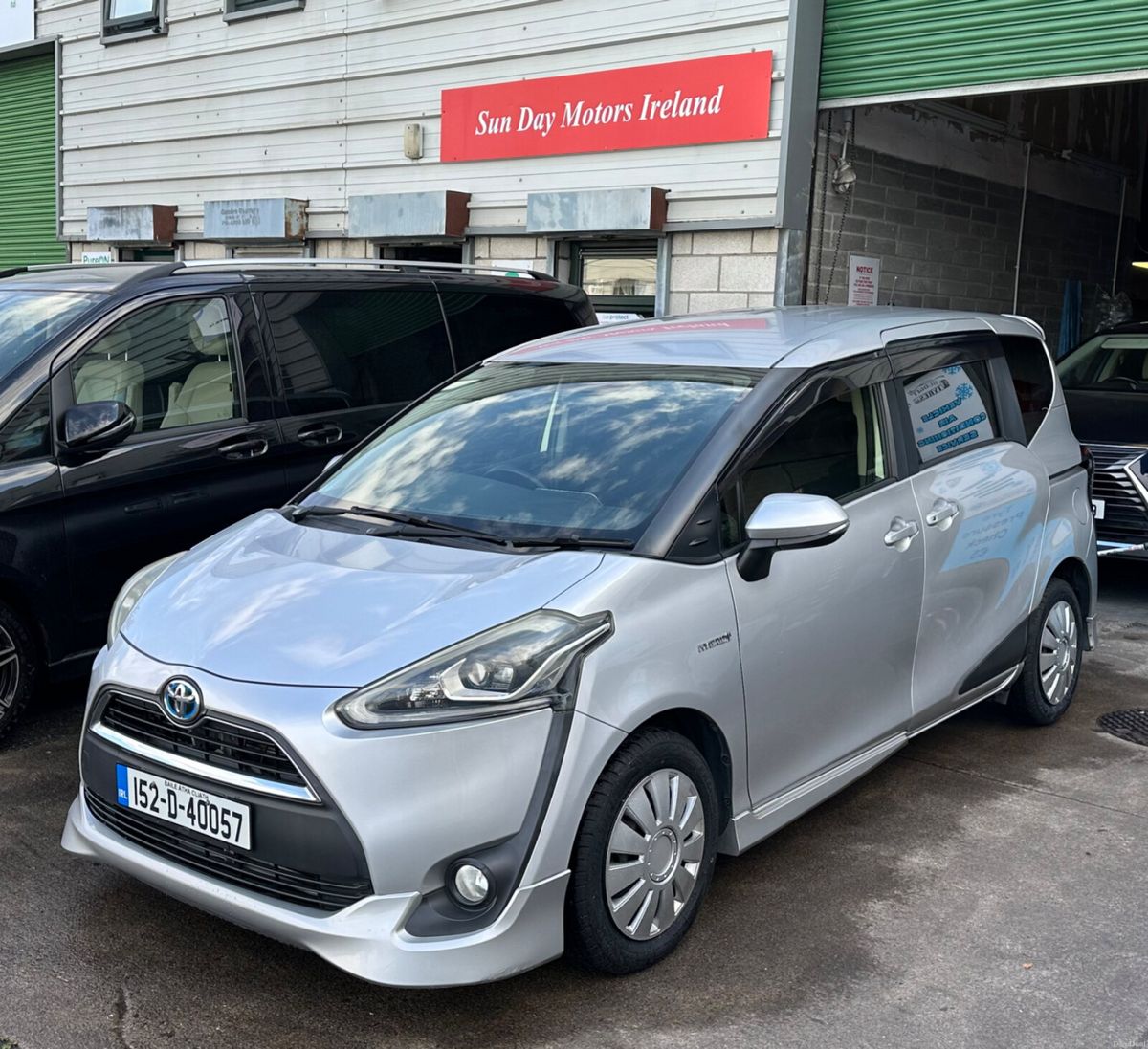 2015 Toyota Sienta