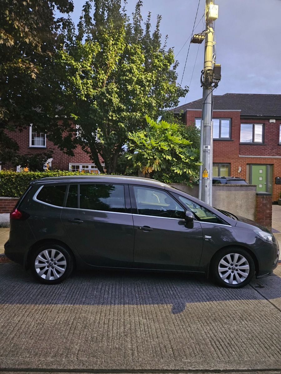 2014 Opel Zafira