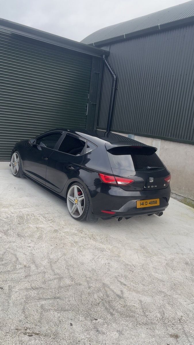2014 SEAT Leon