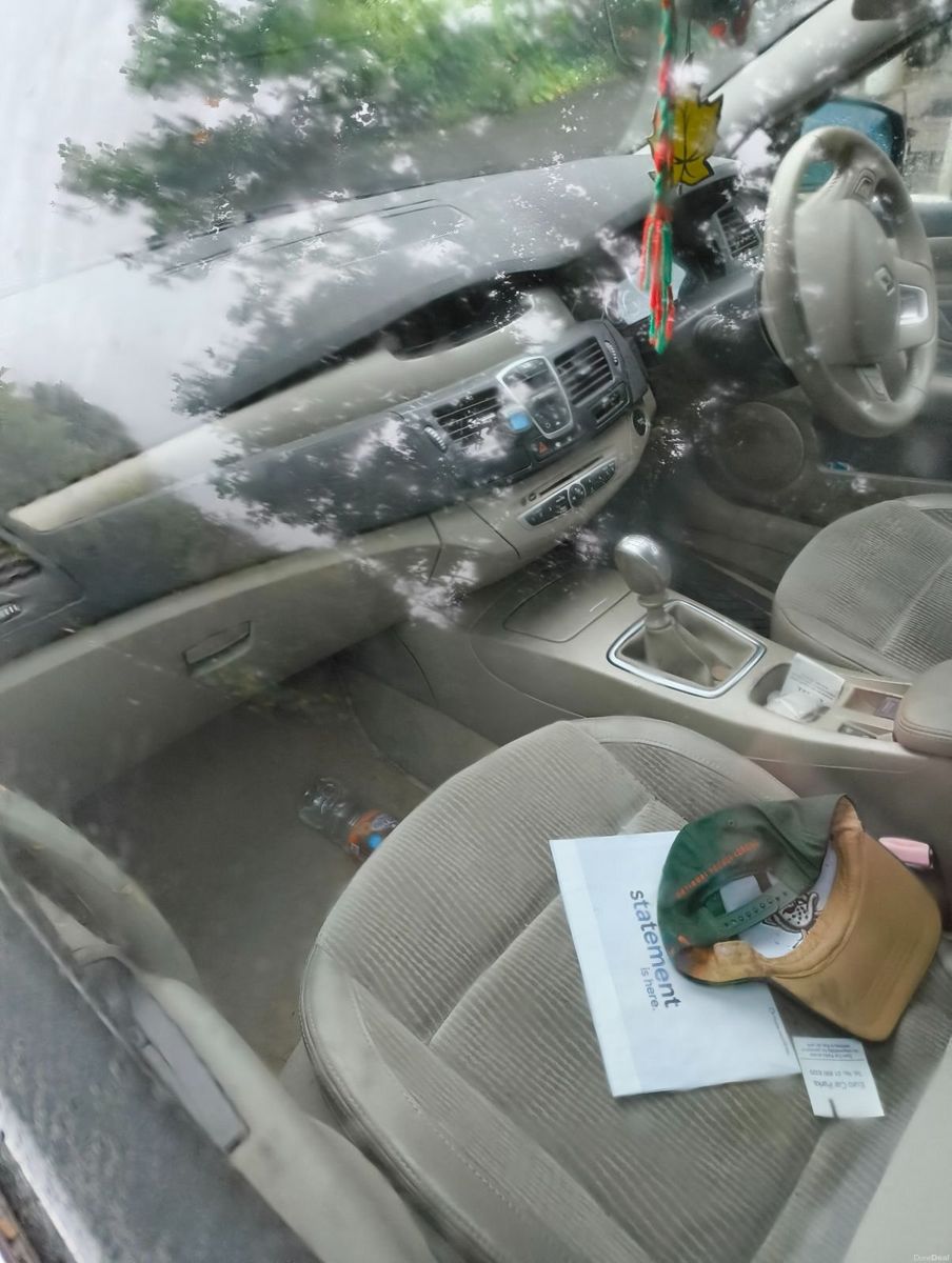 2008 Renault Laguna