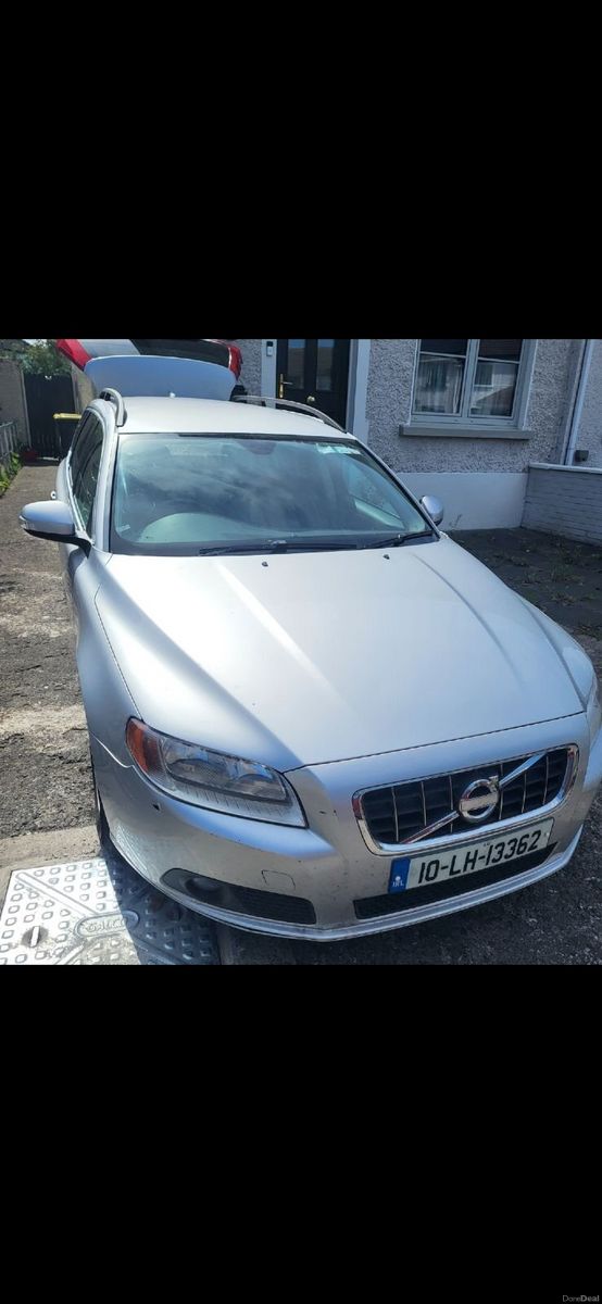 2010 Volvo V70