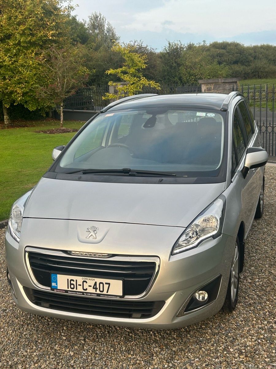 2016 Peugeot 5008