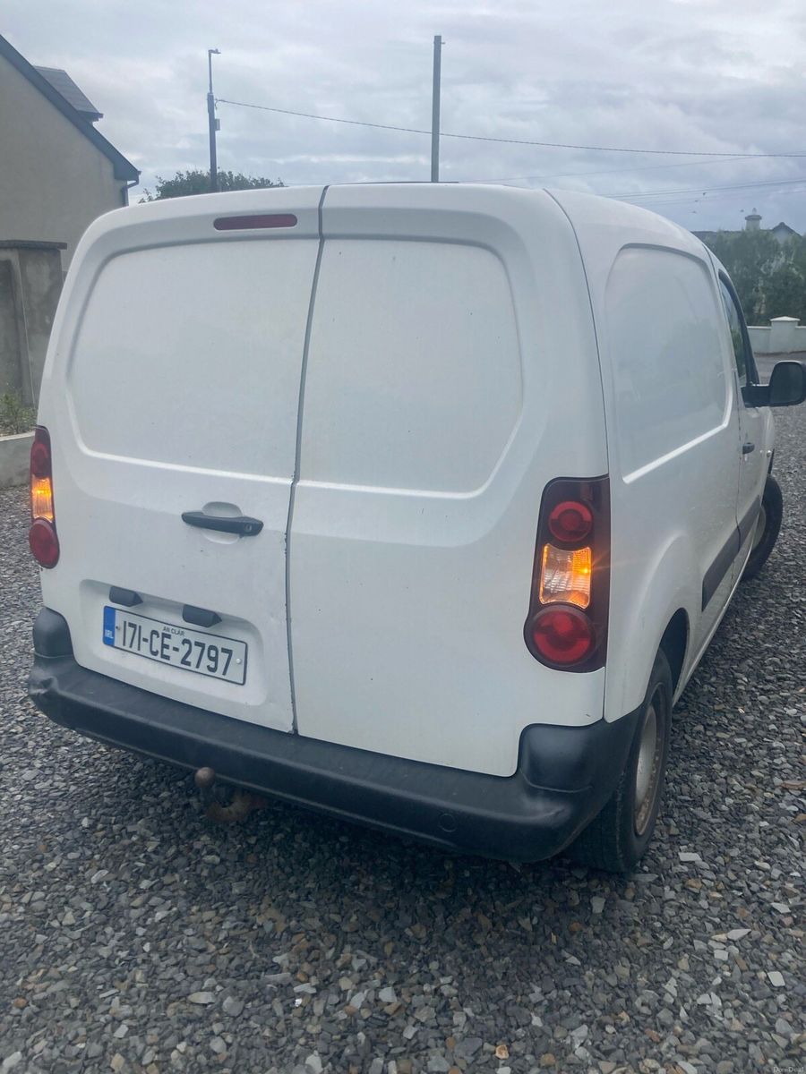 2017 Peugeot Partner