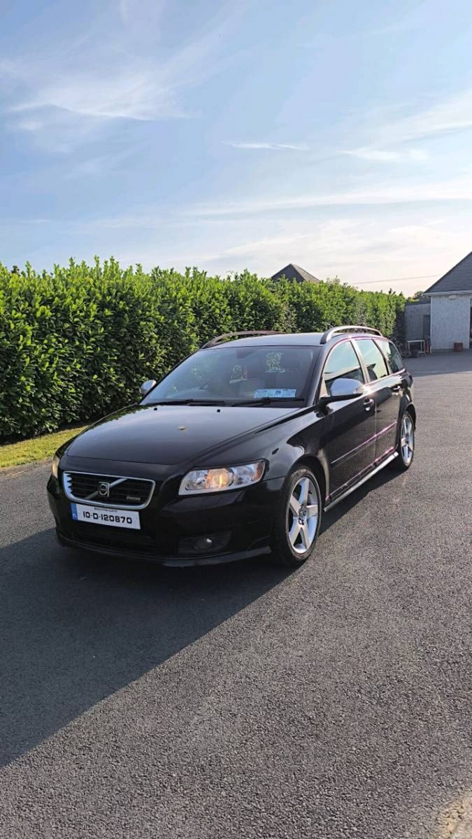 2010 Volvo V50