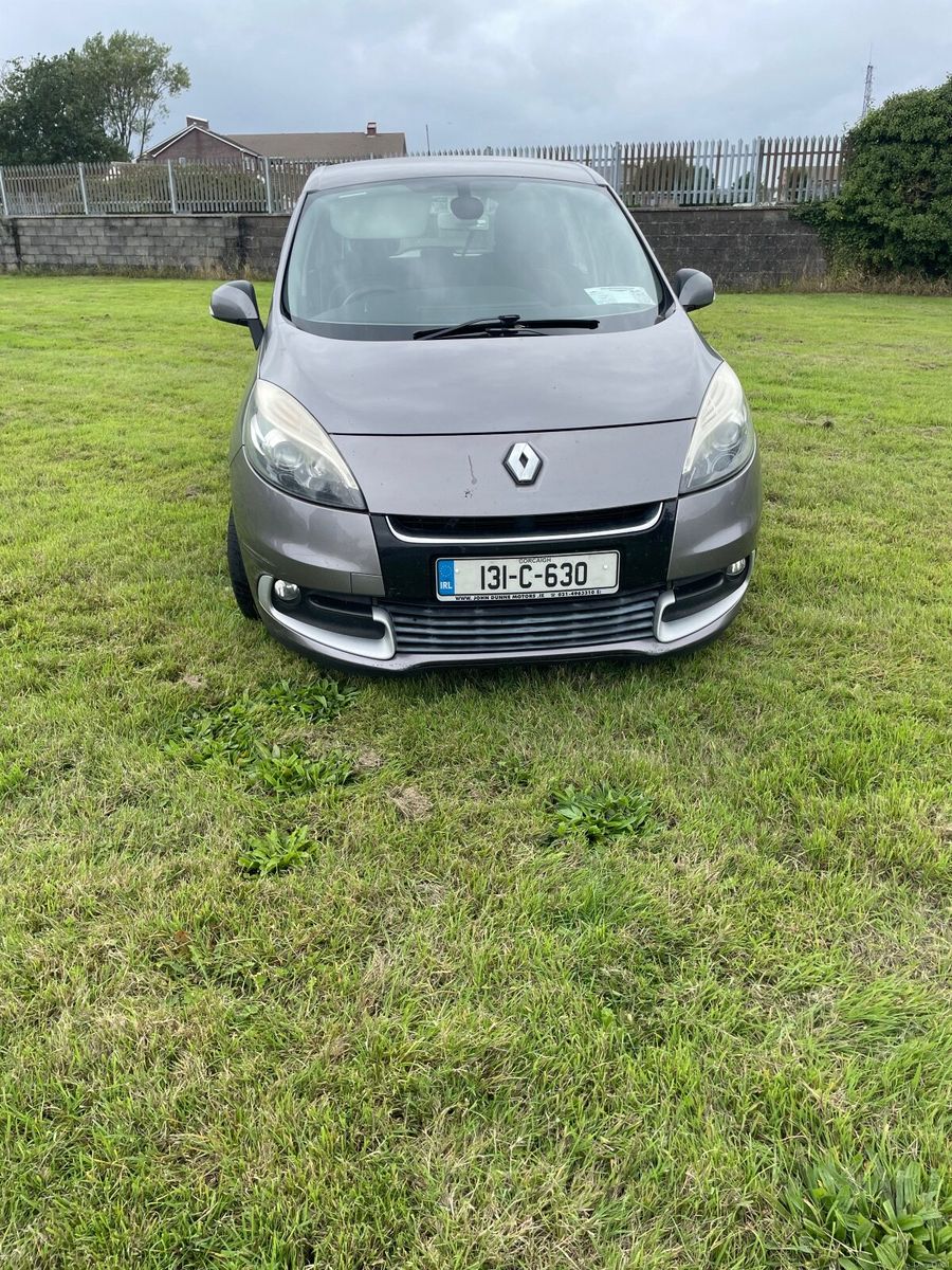 2013 Renault Scenic