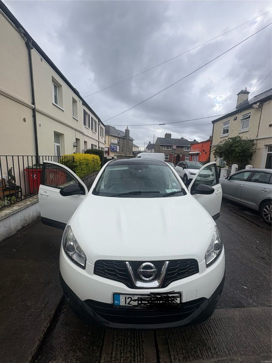 2012 Nissan Qashqai+2