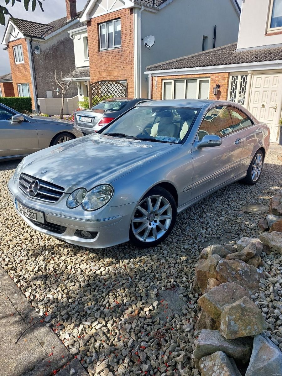 2010 Mercedes-Benz CLK
