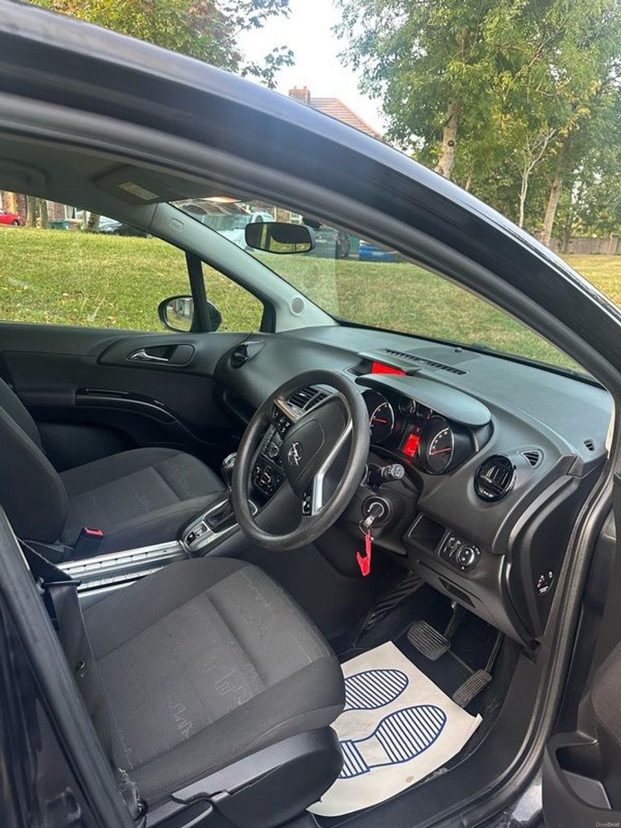 2016 Opel Meriva