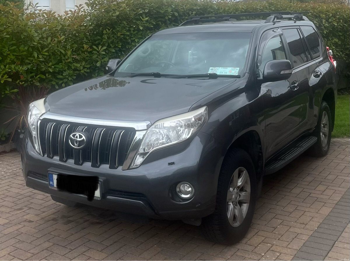2014 Toyota Land Cruiser