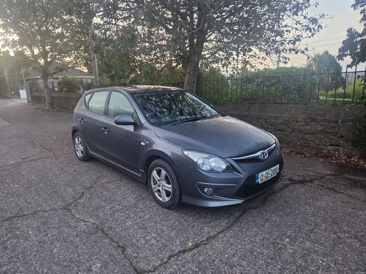 2012 Hyundai i30