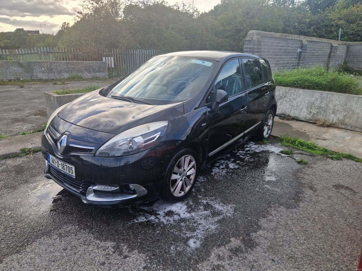 2014 Renault Scenic