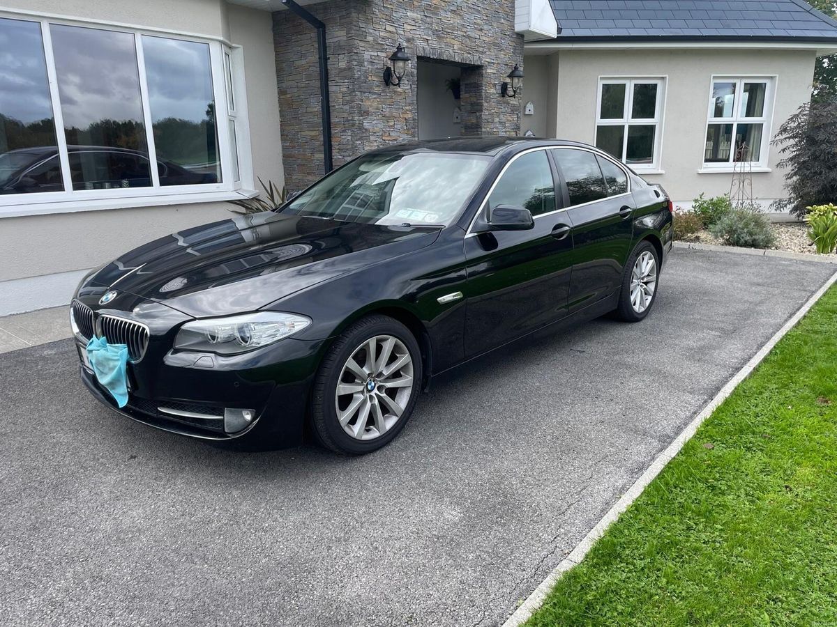 2011 BMW 5-Series
