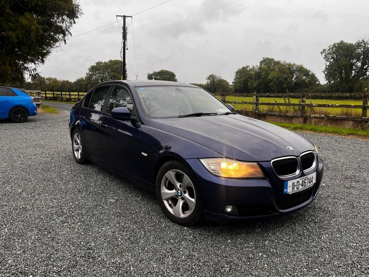 2011 BMW 3-Series