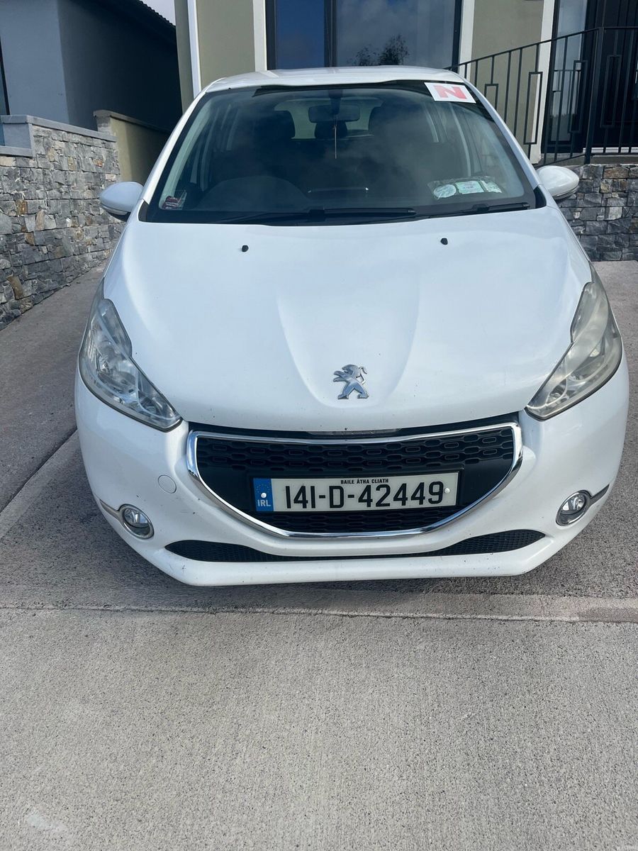 2014 Peugeot 208
