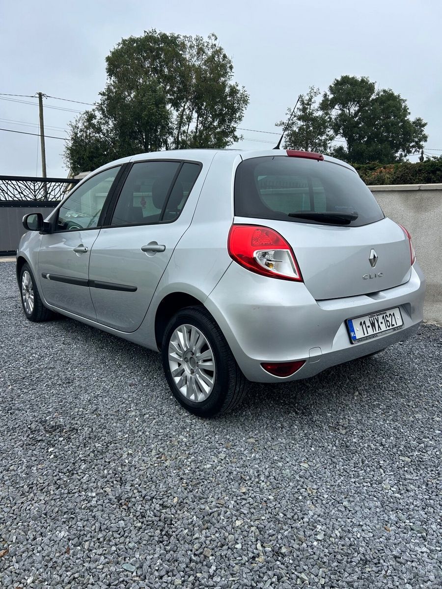 2011 Renault Clio