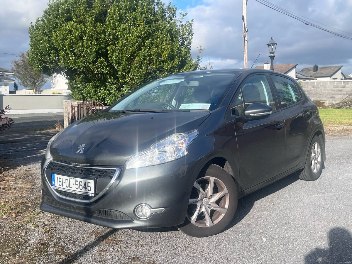 2015 Peugeot 208
