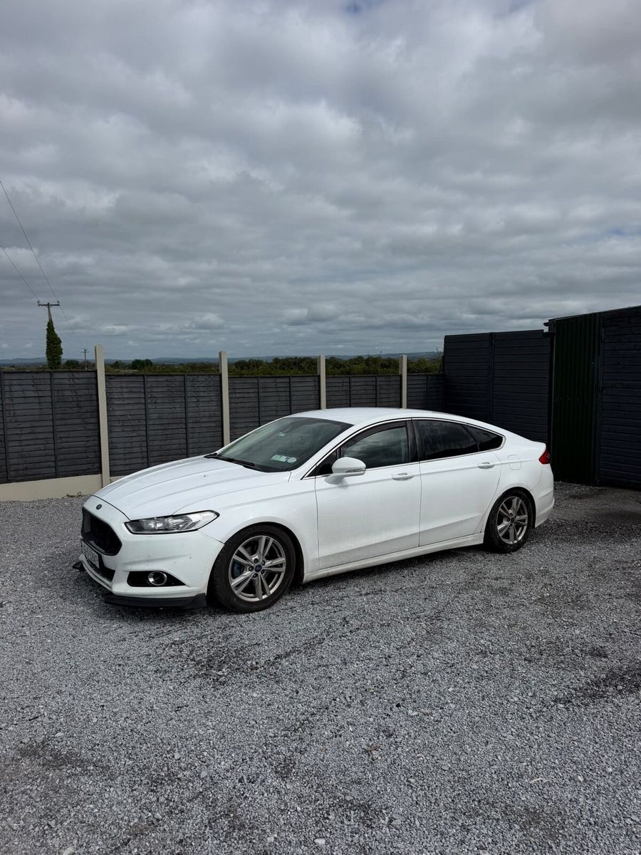 2015 Ford Mondeo