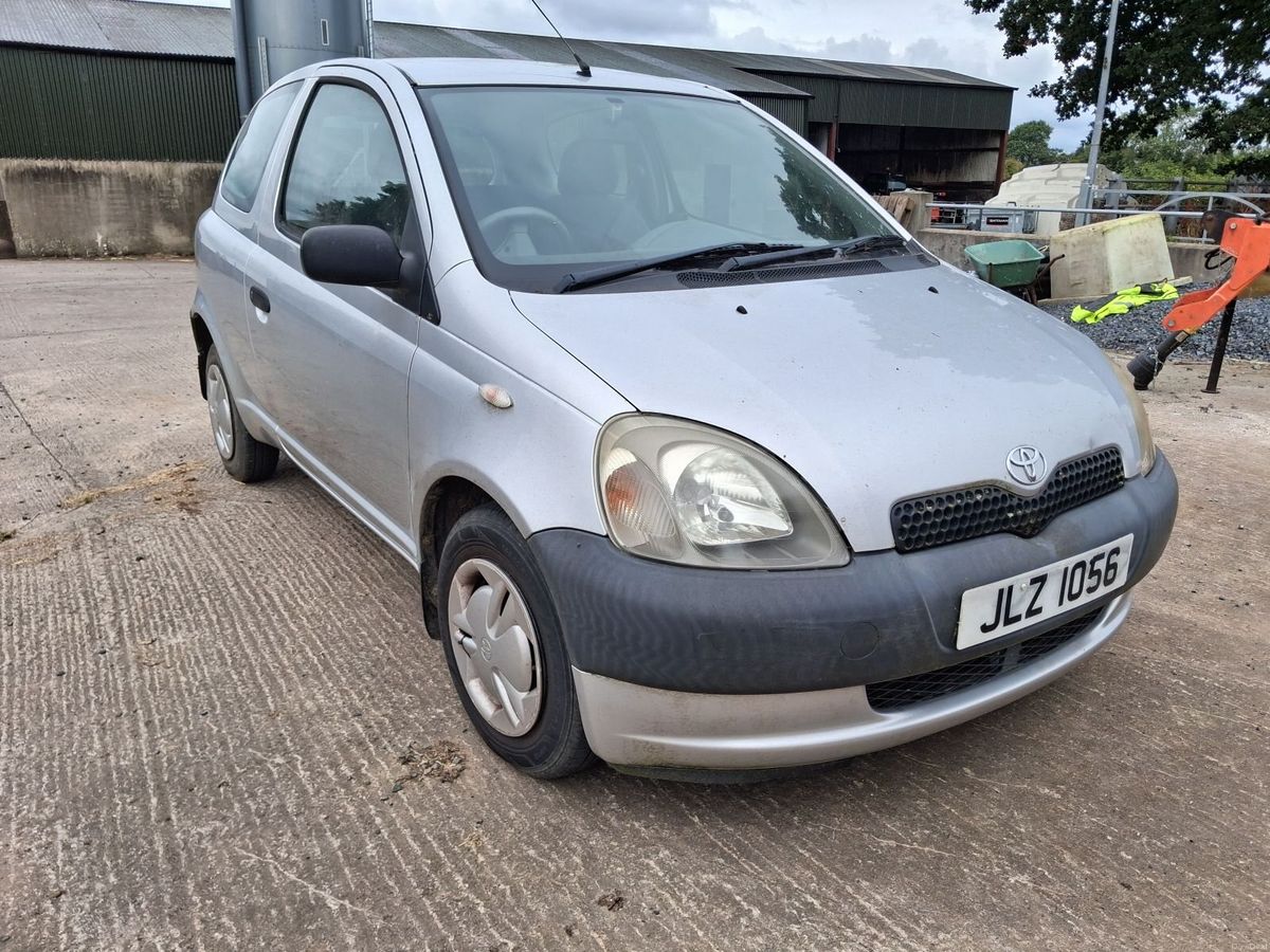 2002 Toyota Yaris