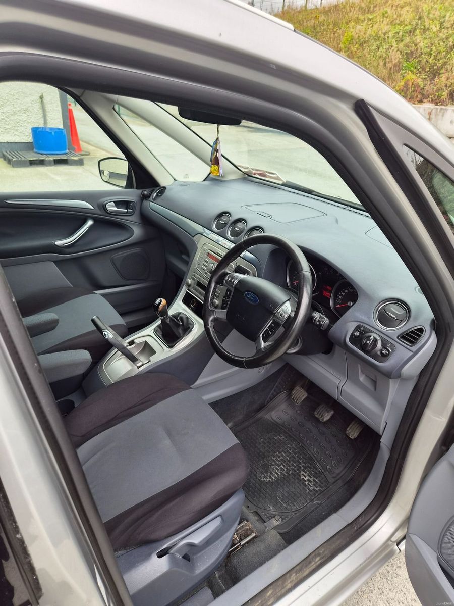 2008 Ford Galaxy