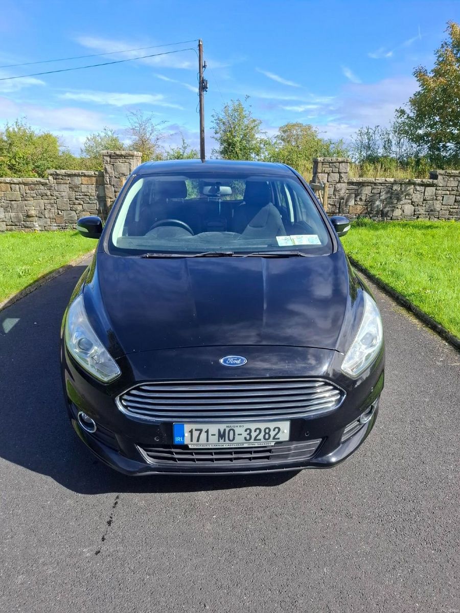2017 Ford S-Max