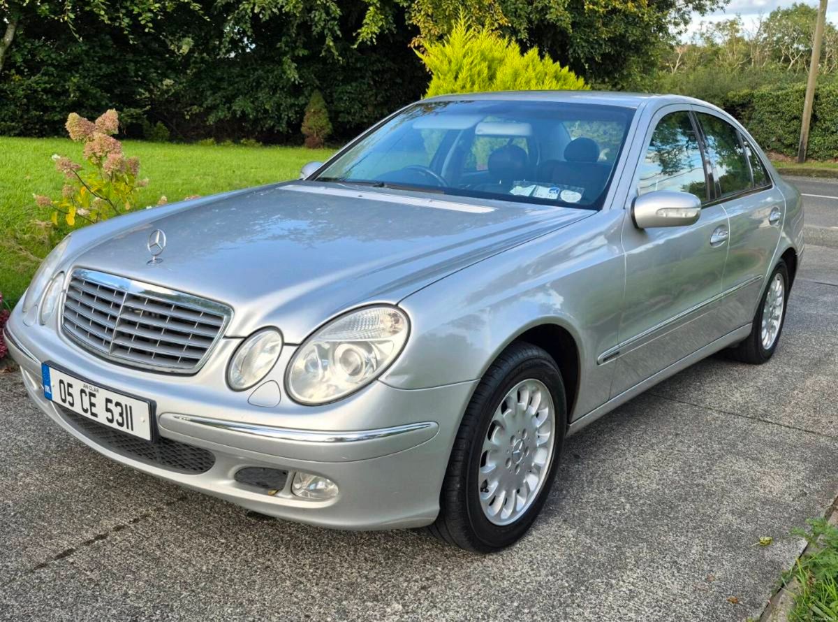 2005 Mercedes-Benz E-Class