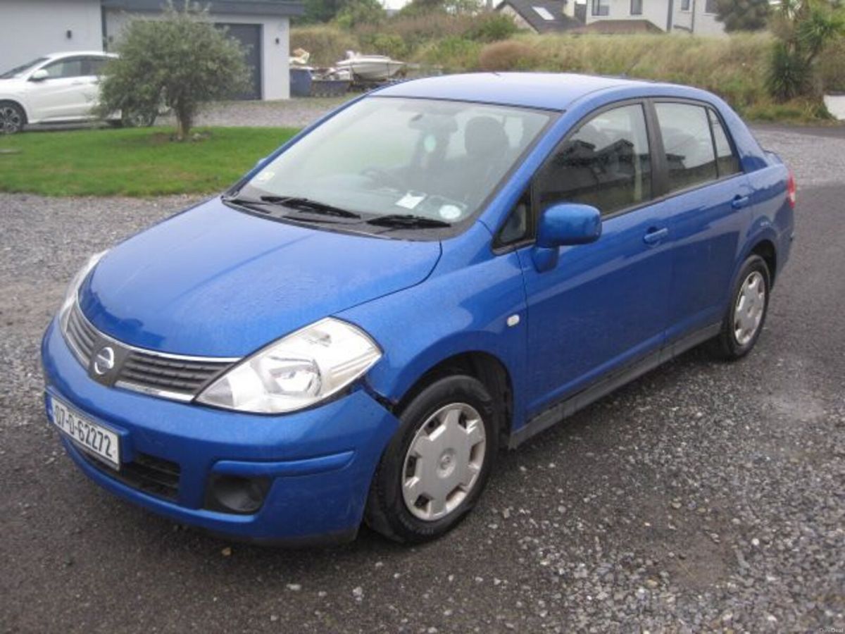 2007 Nissan Tiida