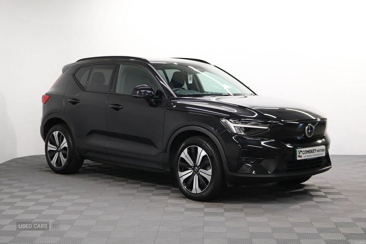 2023 Volvo XC40
