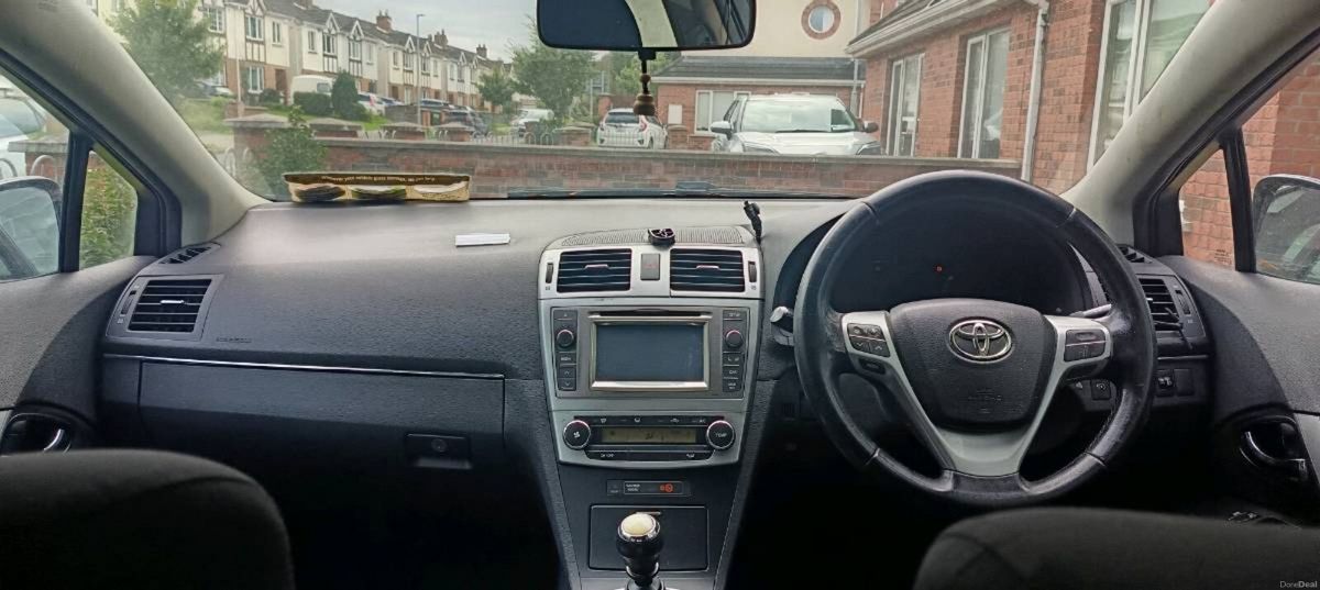 2012 Toyota Avensis