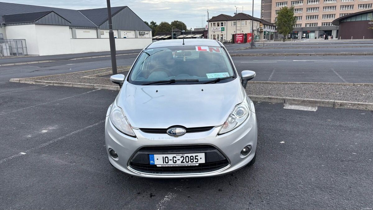 2010 Ford Fiesta