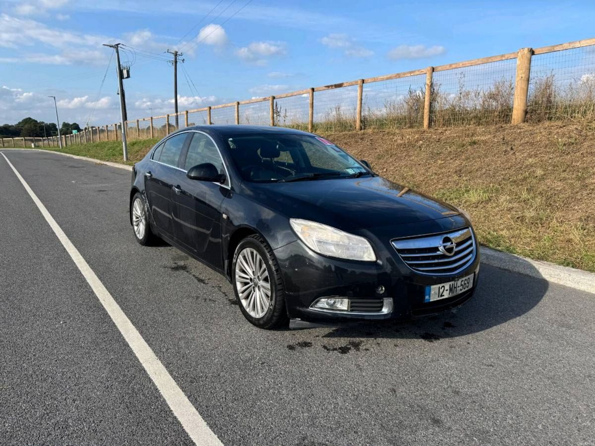 2012 Opel Insignia