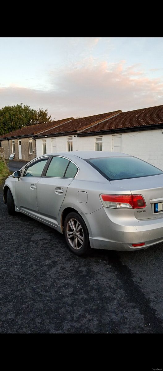 2010 Toyota Avensis