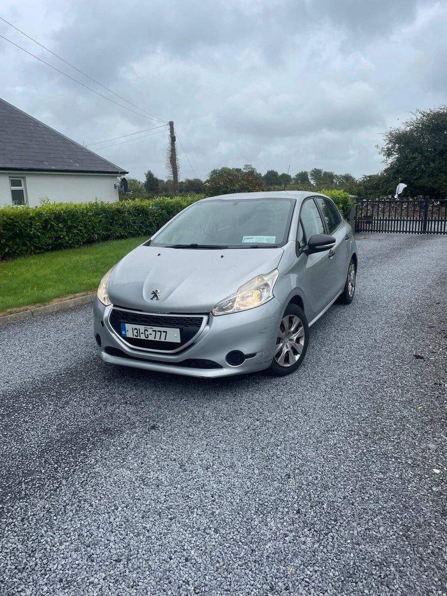 2013 Peugeot 208