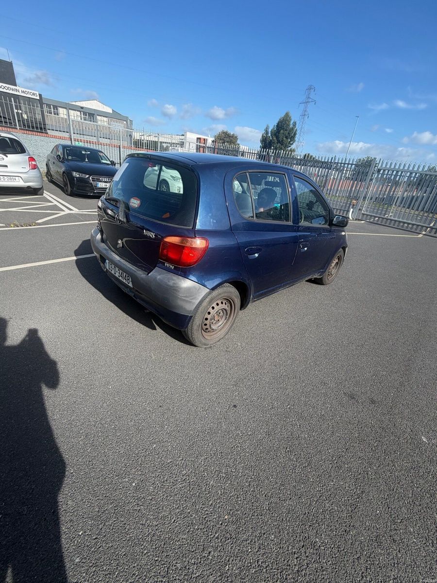 2003 Toyota Yaris