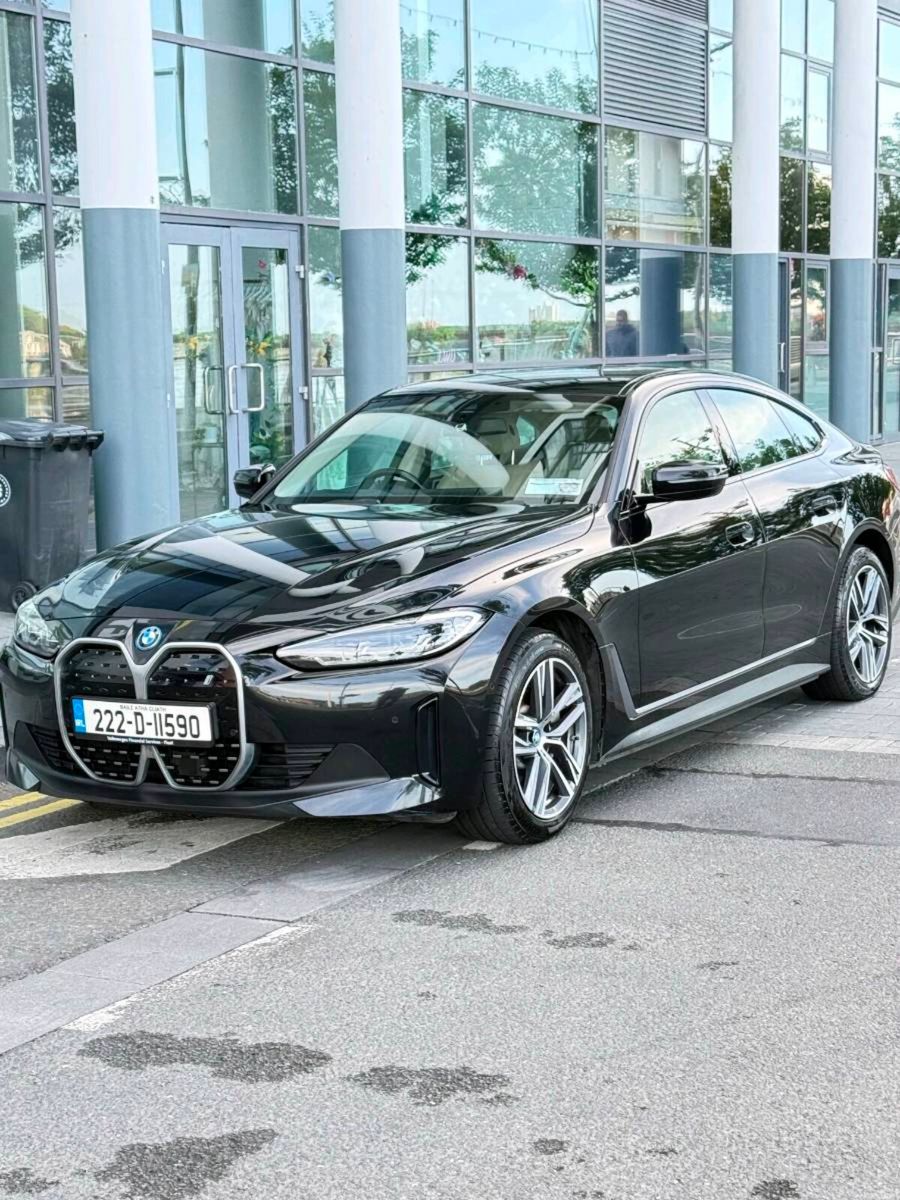 2022 BMW i4