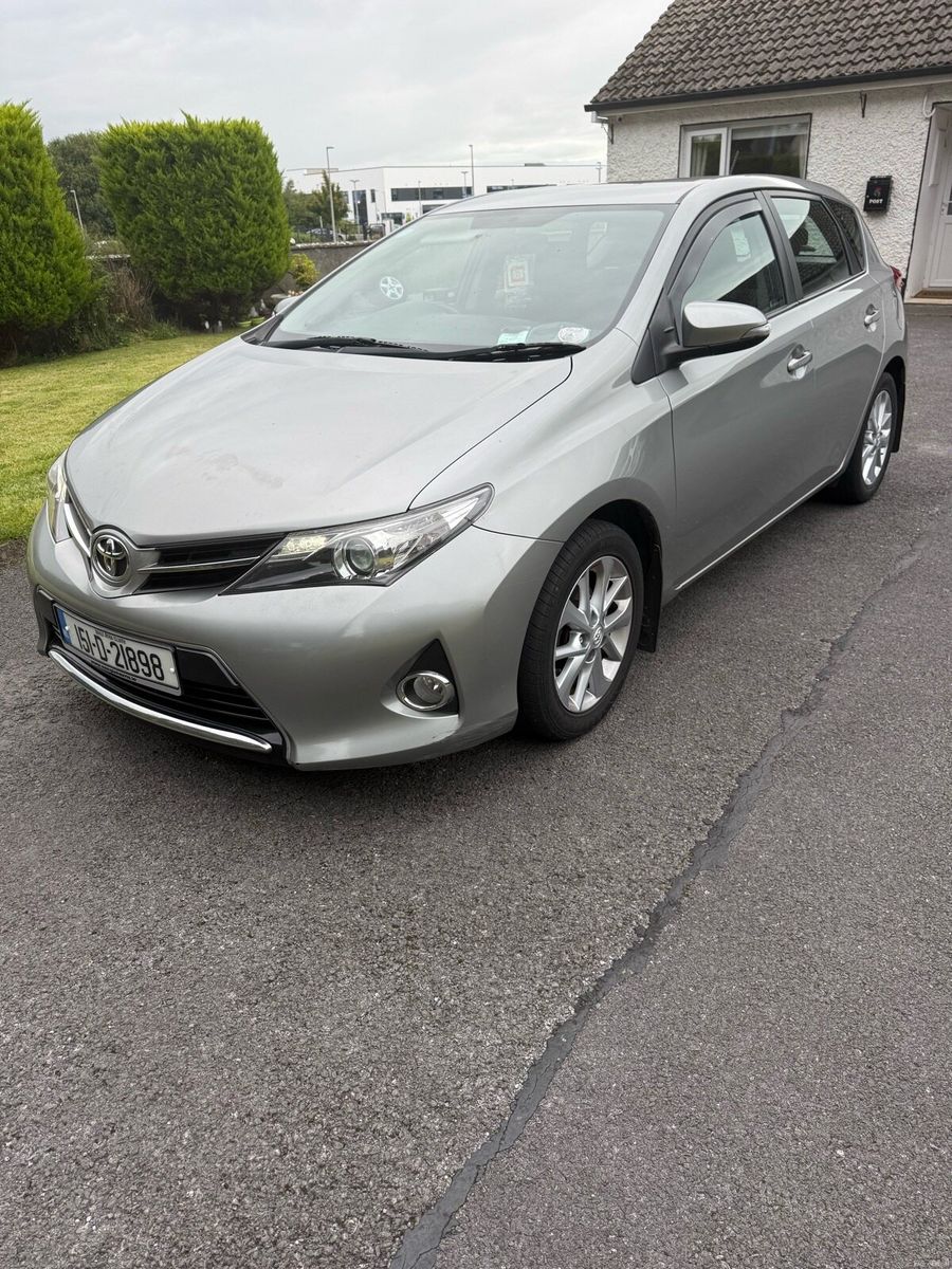 2015 Toyota Auris