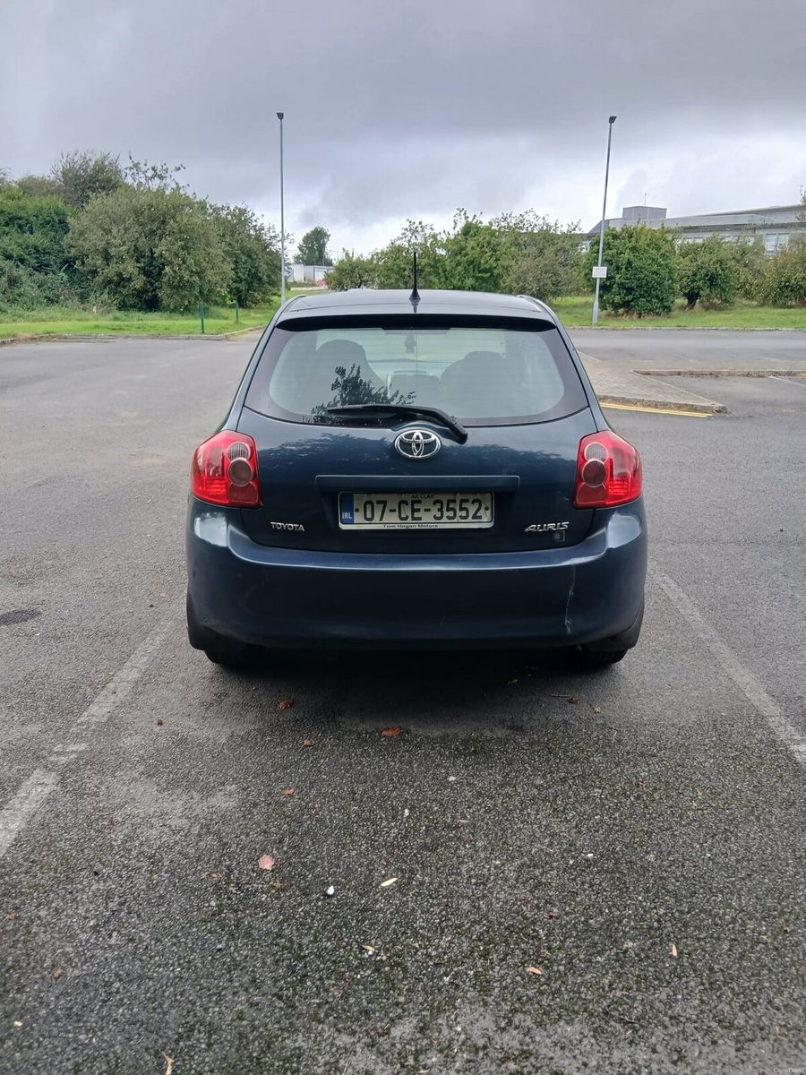 2007 Toyota Auris