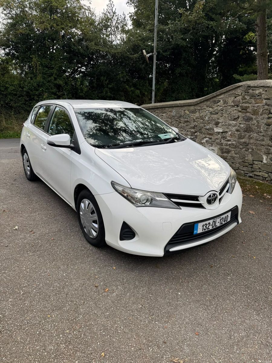 2013 Toyota Auris