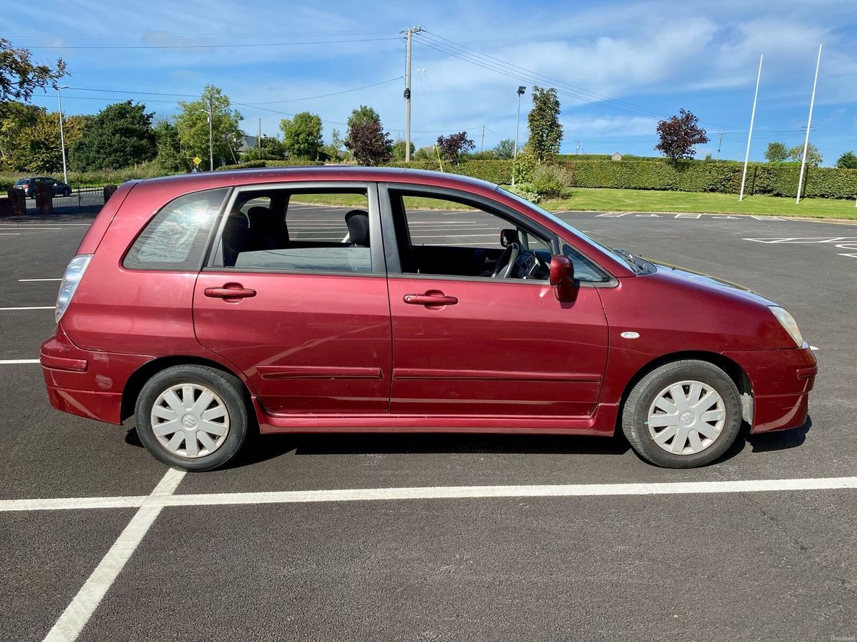 2005 Suzuki Liana