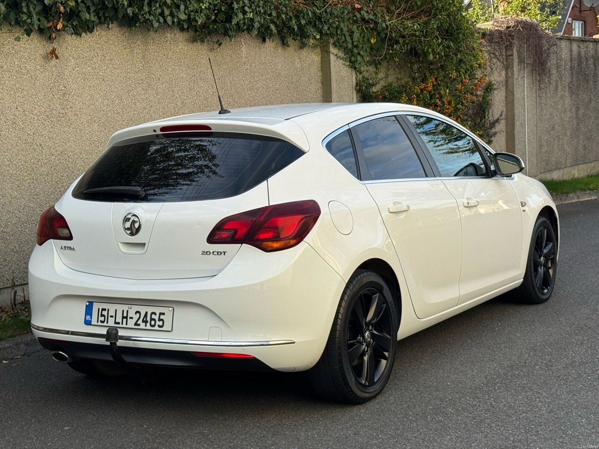 2015 Vauxhall Astra